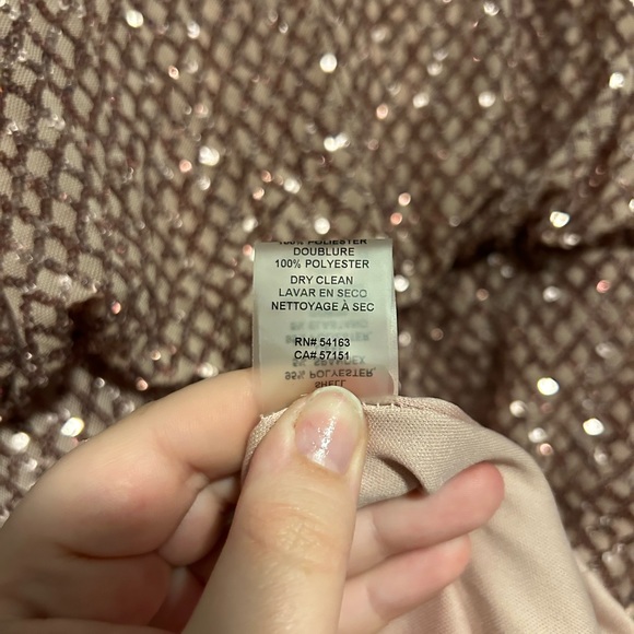 VINCE CAMUTO Sequined Blouson Sheath Dress Rose Pink Women’s Size 12 - Picture 14 of 15